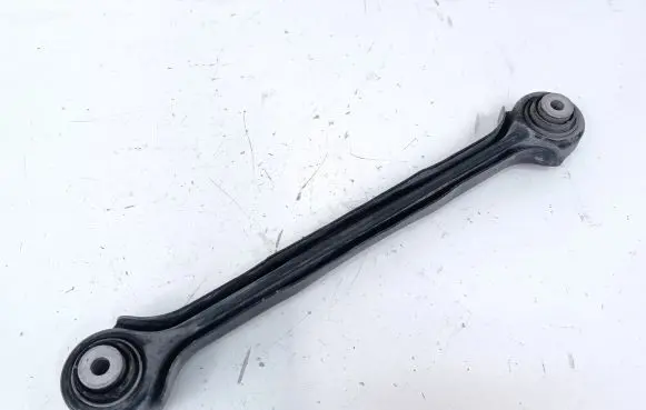 BMW X1 E84 Rear control arm 6763471 3332676347111