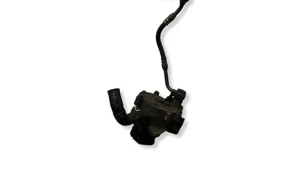 Nissan Navara D22 Vacuum pump 