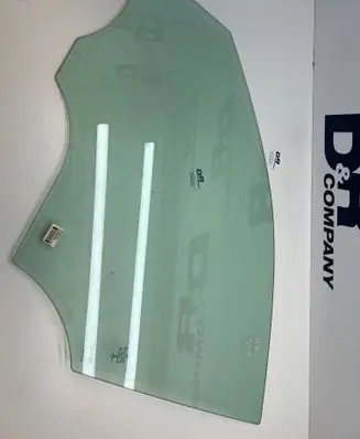 Mercedes-Benz GLC X253 C253 Front door window glass four-door A2537256700