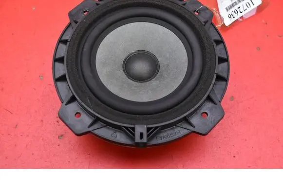 SsangYong Tivoli Subwoofer speaker 8930135010
