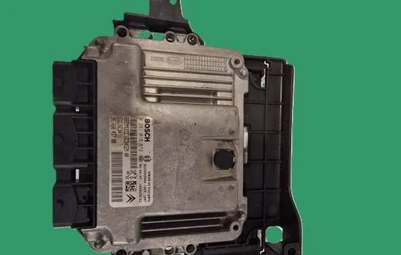 Citroen C5 Engine control unit/module 9653958980 9664843780 0281013872
