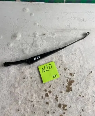 Seat Cordoba (6L) Front wiper blade arm