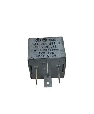 Skoda Fabia Mk2 (5J) Other relay 141951253B 20240072