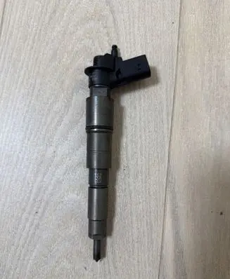 Fuel injector