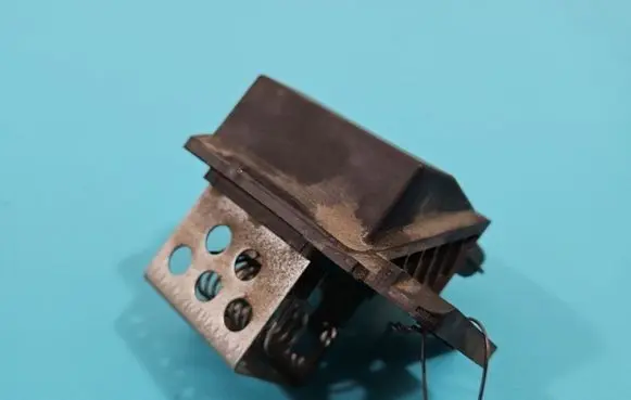 Renault Megane IV Coolant fan relay 255508124R IMPRK1410847