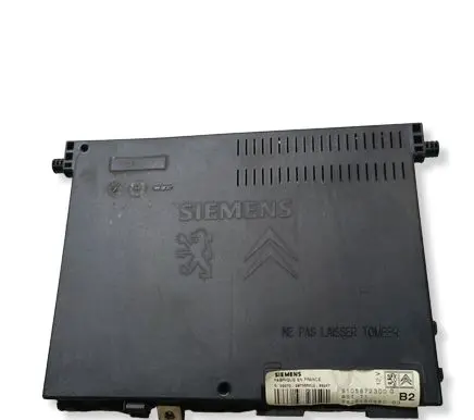 Peugeot 206 Fuse module 9626460880 297355822 S105872300G