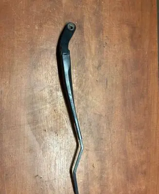 Dodge VAN RAM Front wiper blade arm 68338925AB