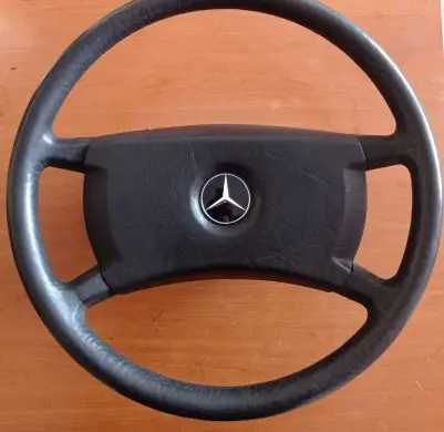 Mercedes-Benz 190 W201 Steering wheel 1264640017