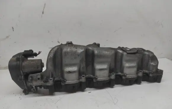 Audi A4 S4 B8 8K Intake manifold 03L129711E