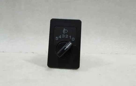Mitsubishi Canter Headlight level height control switch 47898