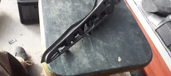 Renault Megane III Wiper trim 668630007R