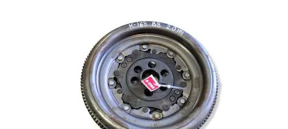 Volkswagen PASSAT B8 Dual mass flywheel 415074409