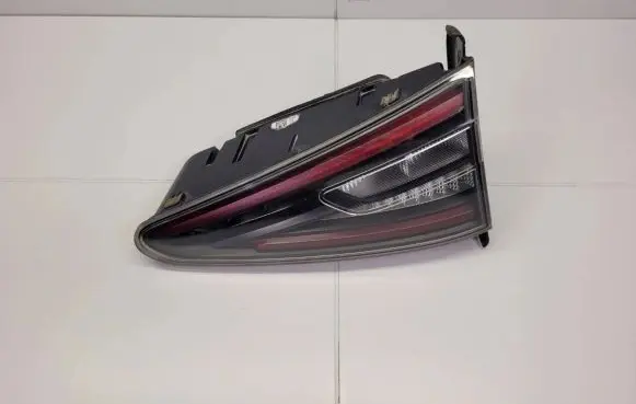 Alfa Romeo Stelvio Rear/tail lights 20795748RH