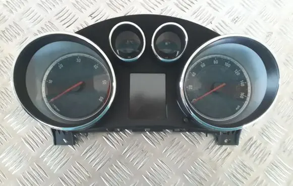 Opel Insignia A Speedometer (instrument cluster) 13327315