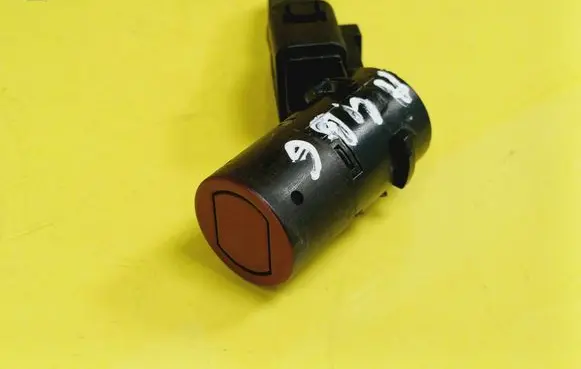 Audi A4 S4 B6 8E 8H Parking PDC sensor 1J0973703