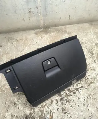 Volvo V50 Glove box 8626141 39995637