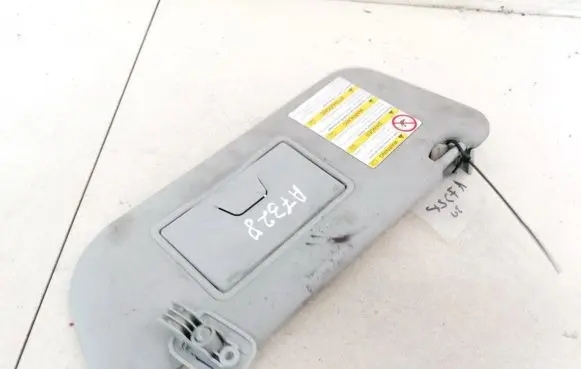 Mazda 3 I Sun visor