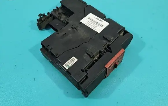 Mercedes-Benz E A207 Central body control module A2075402750 IMPRK1446542