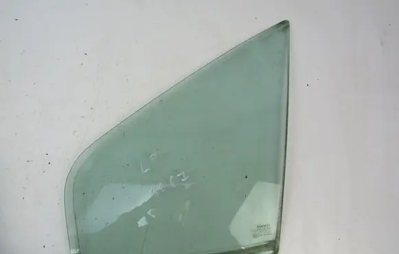 Renault Scenic I Front triangle window/glass 