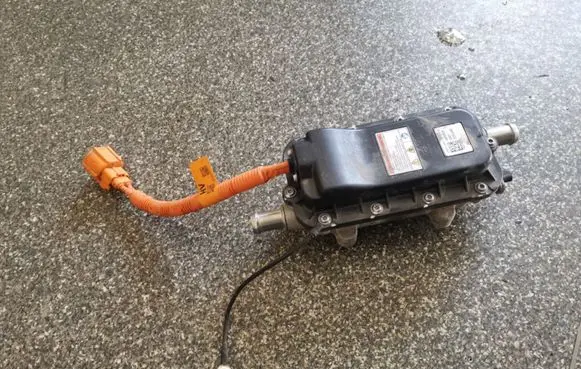 Hyundai Kona I Coolant heater 375W2K4000 1906180207