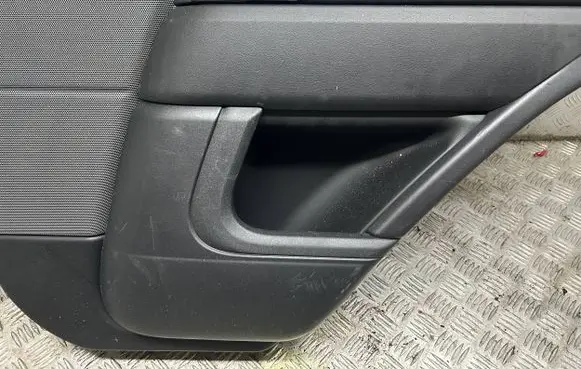 Land Rover Range Rover Sport L494 Coupe rear side trim panel 