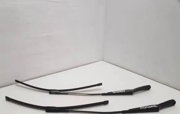 Volkswagen Transporter - Caravelle T5 Front wiper blade arm 7E1955409B 7E1955410B