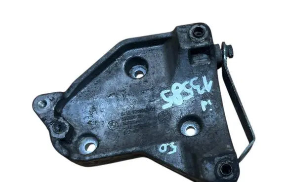 BMW X5 E70 A/C compressor mount bracket 64557799863 7799863 59280110