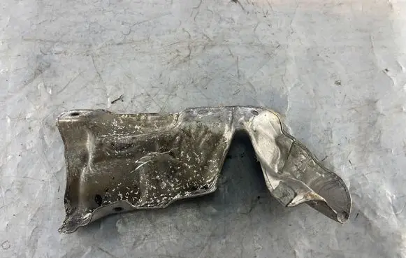 Exhaust heat shield