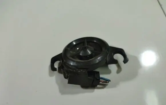 Suzuki Swift I Front door speaker 3910262J30 39102-62J30