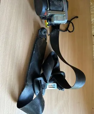 Ford Transit Rear seatbelt 56606548