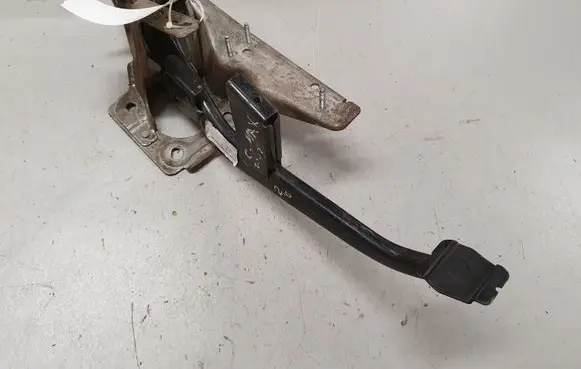 Ford Focus C-MAX Brake pedal 3M512467CG