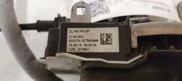 Volvo V40 Front door lock 31391823 933374107 932635103