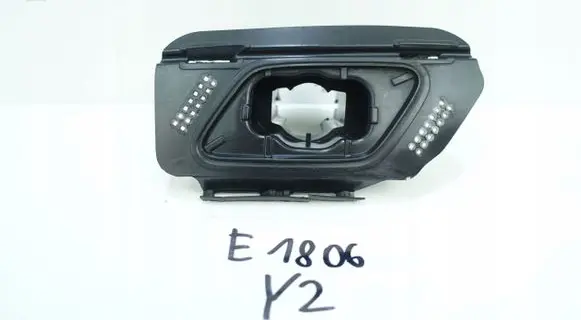 Skoda Superb B8 (3V) Front tow hook cap/cover 3V0807941A