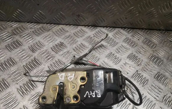 Toyota RAV 4 (XA10) Front door lock 6903042131
