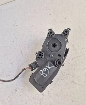 Skoda Superb B6 (3T) Tailgate/trunk/boot lock/catch/latch 3T0827300B