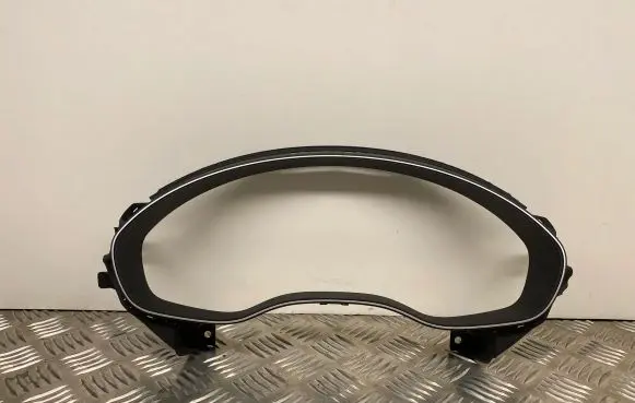 Dashboard trim