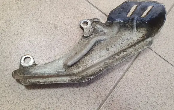 Muffler mount bracket/holder
