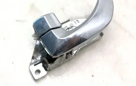KIA Sorento Rear door interior handle
