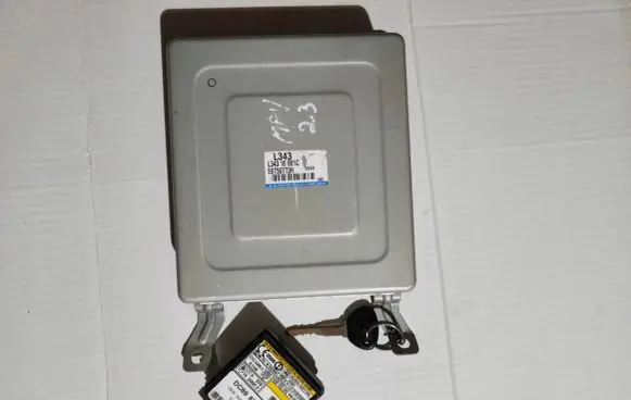 Mitsubishi Galant Engine control unit/module L34318881C