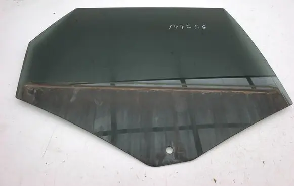Volvo S90, V90 Rear door window glass