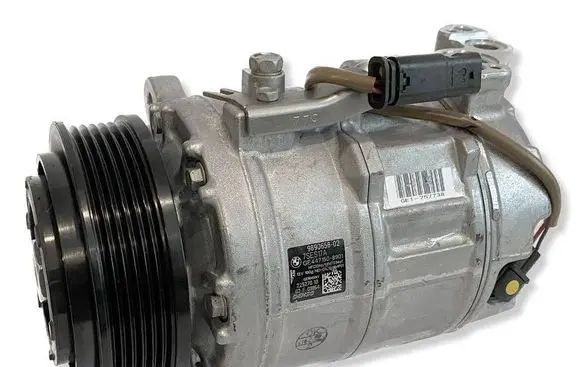 BMW X5M G05 F95 Air conditioning (A/C) compressor (pump) 989065602 6995919 6826882