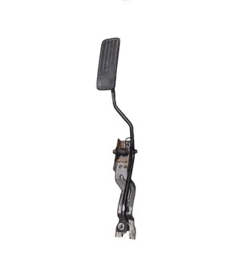 Subaru Forester SF Accelerator throttle pedal