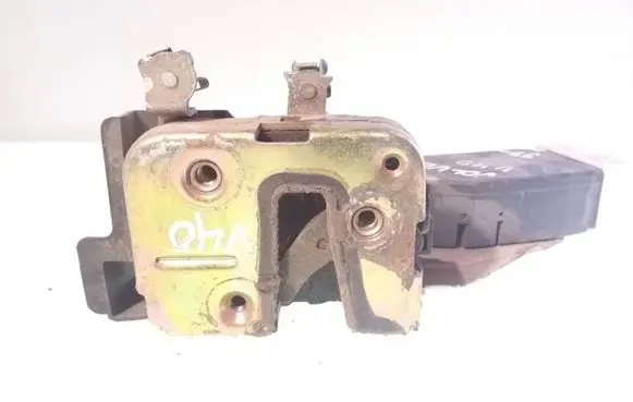 Volvo S40, V40 Front door lock