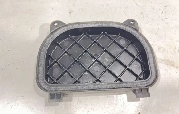 Audi A6 S6 C7 4G Headlight/headlamp dust cover 176060