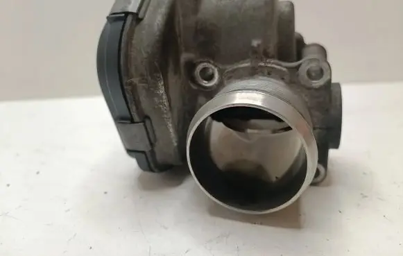 Citroen C4 II Throttle valve 9673534480 28275019