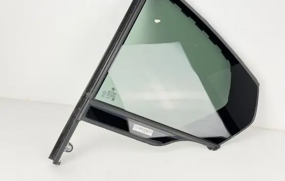 BMW 3 G20 G21 Rear vent window glass 51727425083 43R004553 223302