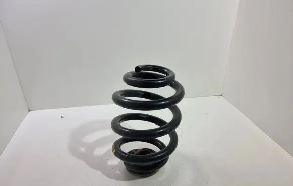 Volkswagen Transporter - Caravelle T5 Rear coil spring