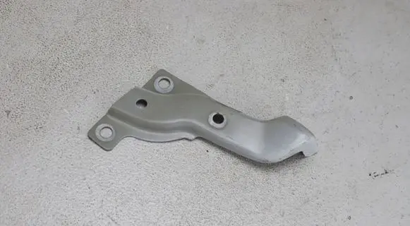 Volkswagen Atlas Cross Sport Fender mounting bracket 3CN821184