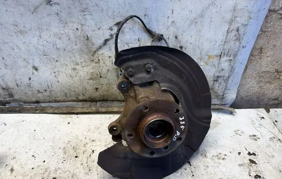 BMW X1 E84 Front wheel hub spindle knuckle