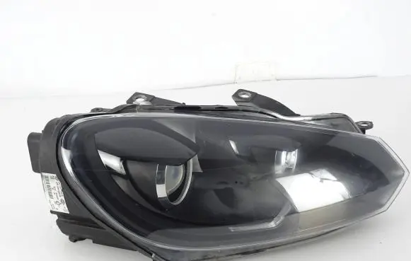 Volkswagen Golf VI Headlight/headlamp 5K1941752E
